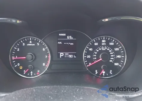 2015 Kia Forte Lx z USA, uszkodzony, nr VIN KNAFX4A68F5337153